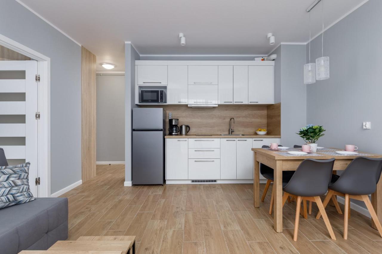 Apartment Rybacka With Parking&Balcony By Noclegi Renters Międzywodzie Exteriör bild